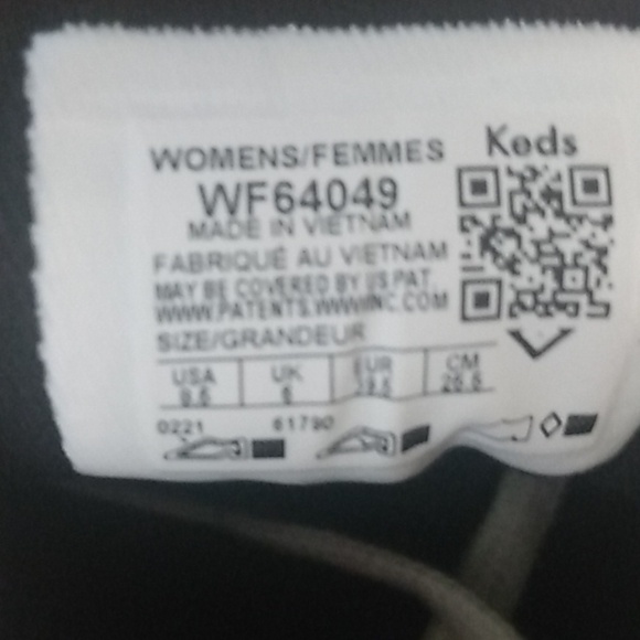 Brand KEDS Women's Size 8.5 Gray With White Trim Shoes - Picture 11 of 11